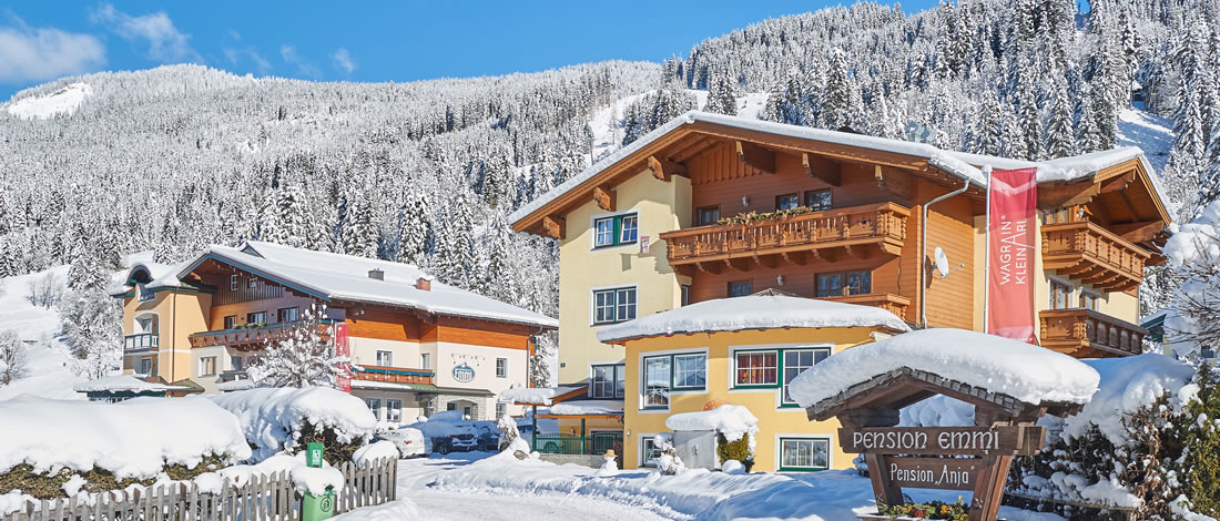 Skiurlaub direkt an der Piste in der Pension Anja in Kleinarl, direkt am Lift in Ski amadé, Österreich