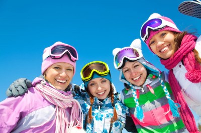 Ladies Week / Bring a friend © Shutterstock